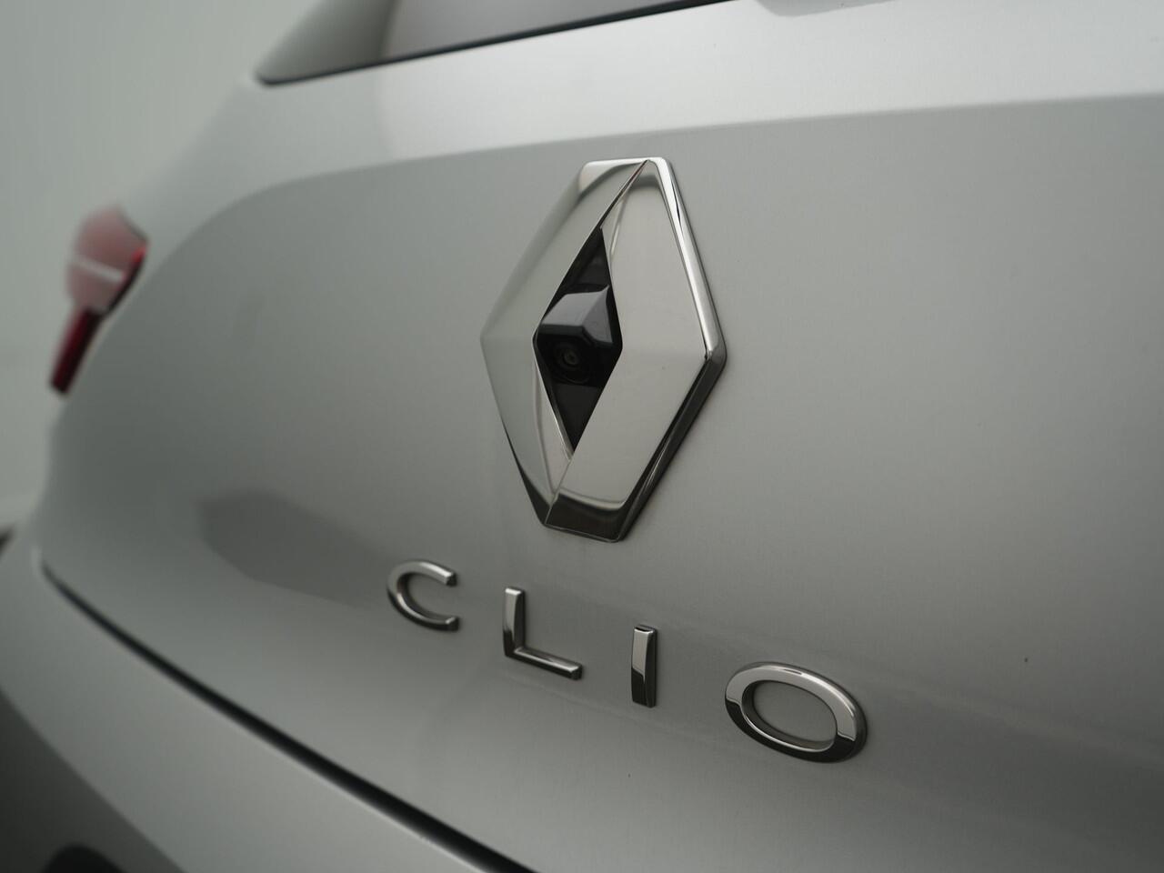 Renault CLIO 1.6 E-Tech Hybrid 140 Intens - RIJKLAARPRIJS - Achteruitrijcamera - Cruise Control - Dealeronderhouden