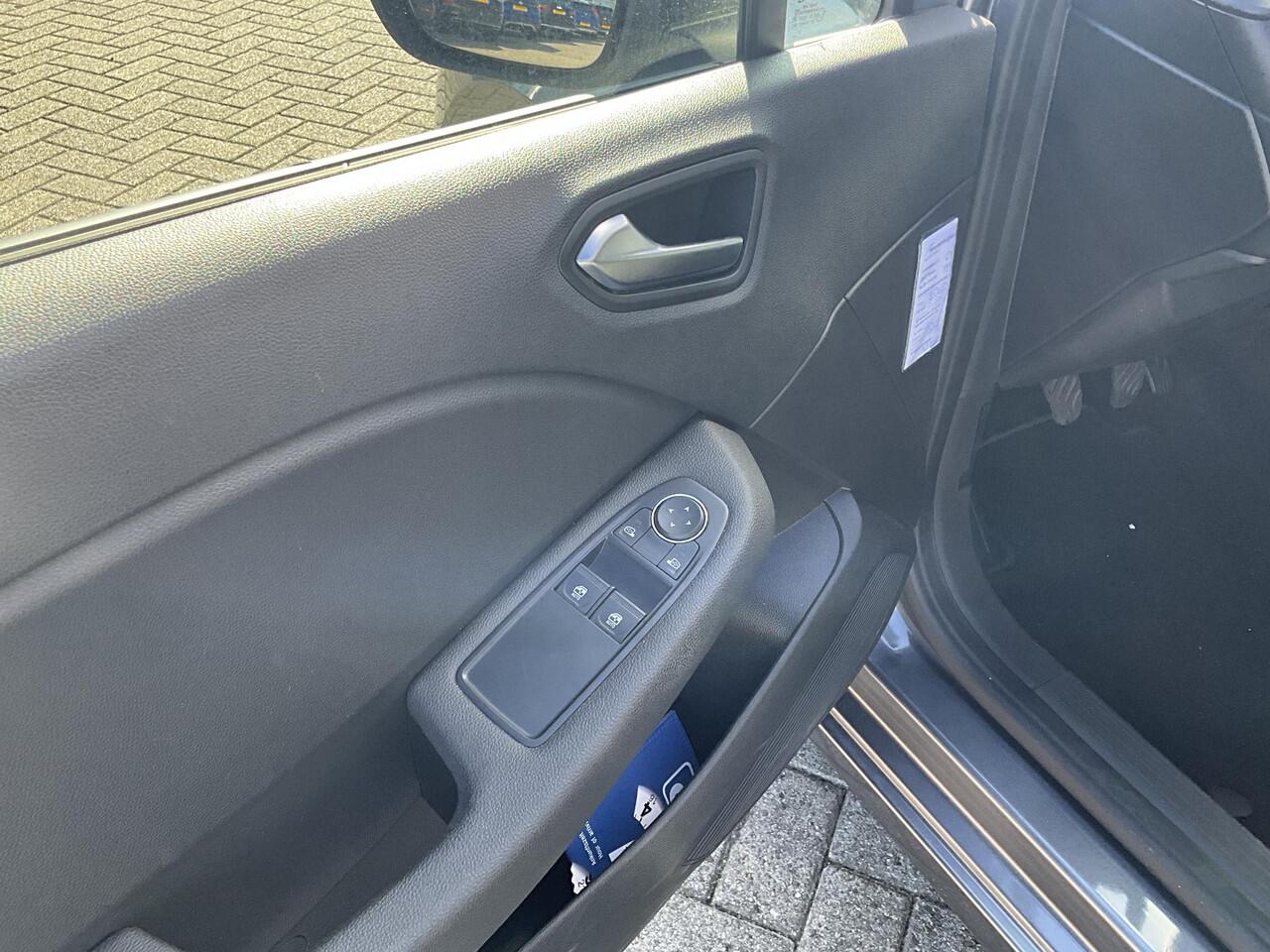 Renault CLIO 1.0 TCe 90 Equilibre