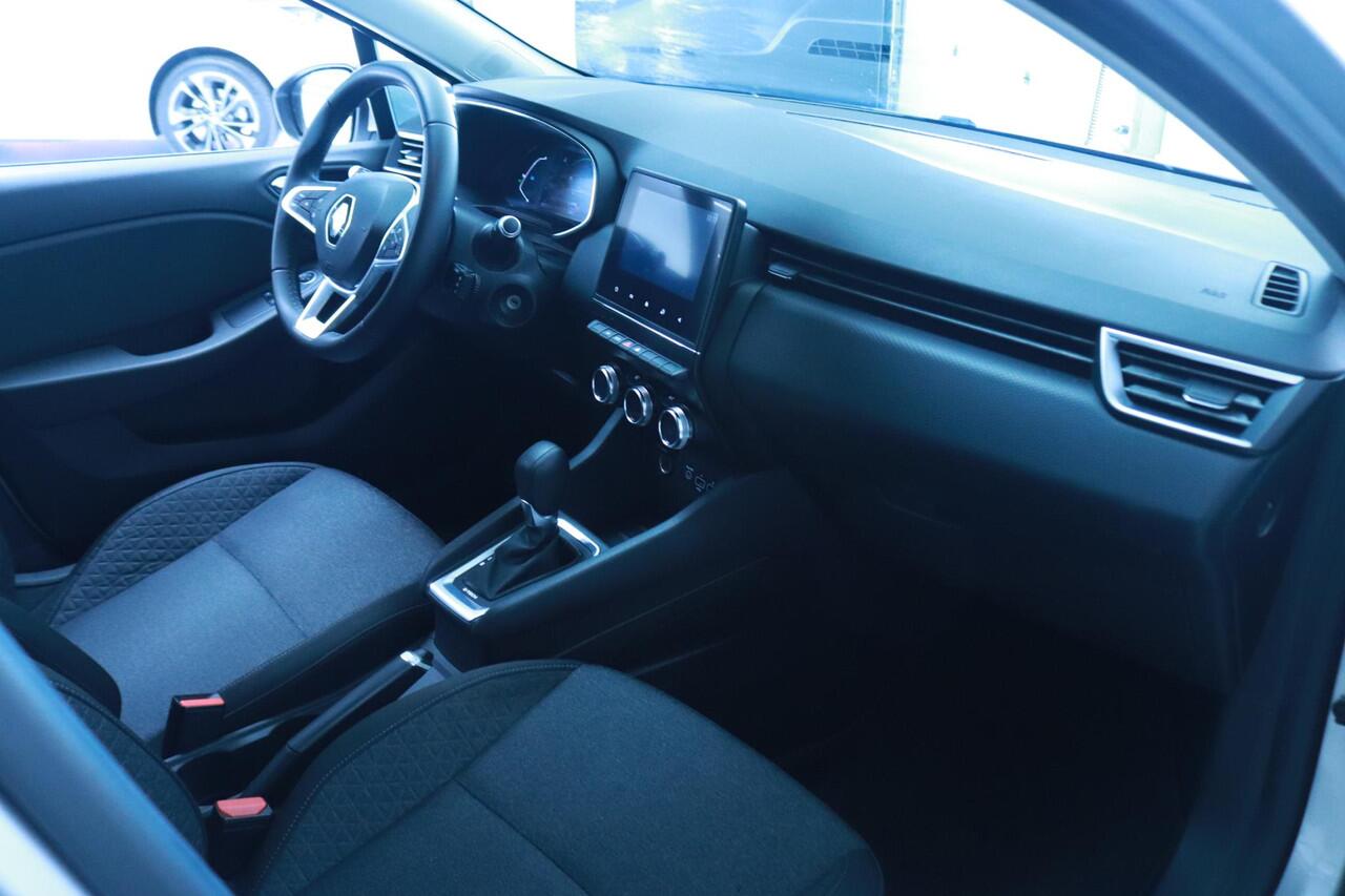 Renault CLIO 1.6 E-Tech Hybrid 140 Zen | Navigatie | Parkeersensoren achter | Apple Carplay/Android Auto | Airco |