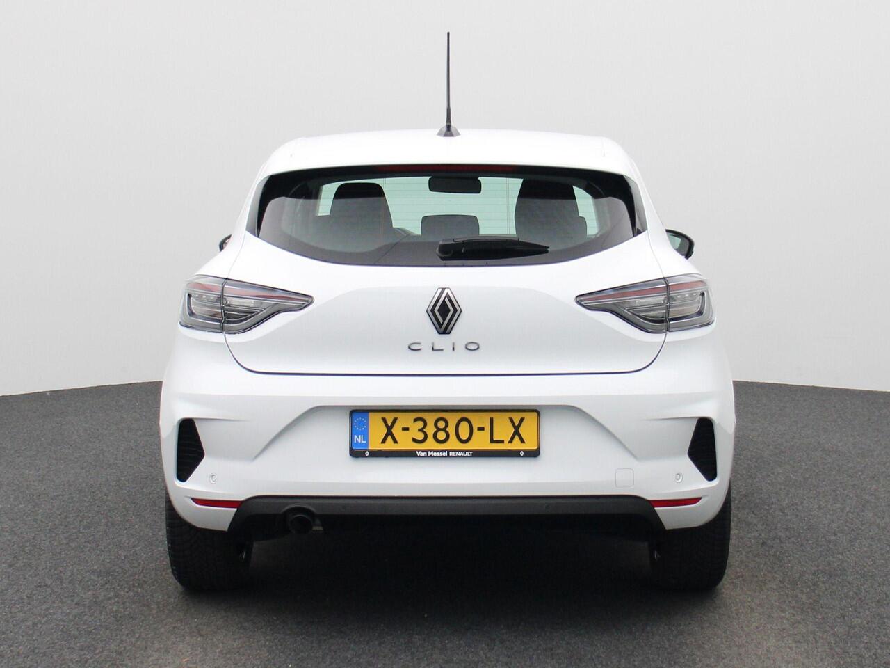 Renault CLIO 1.0 TCe 90 GPF evolution | NIEUW MODEL | PDC Achter | 16 inch Black wheels | LED Pure Vision | Draadloze Apple Carplay & Android Auto | Cruise Control & Snelheidsbegrenzer | Licht- & Regensensor | LMV |