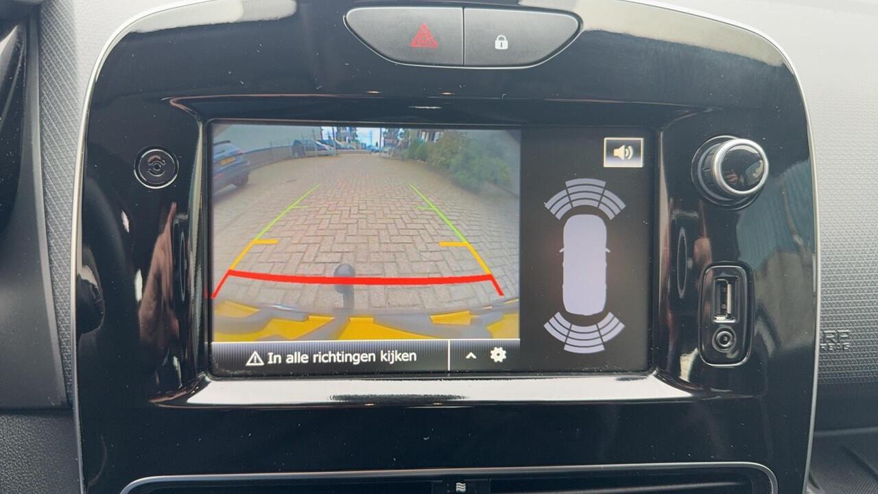 Renault CLIO Estate 0.9 TCe Intens Trekhaak 1/2 Leder Climate Control