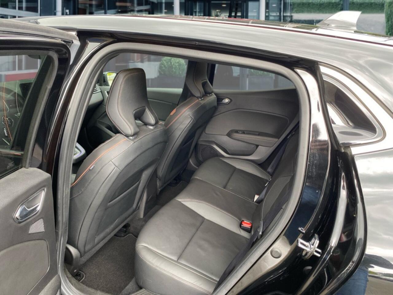 Renault CLIO 1.3 TCE INITIALE PARIS CAMERA/LEDER/NAVI/CRUISE/STOELVERW