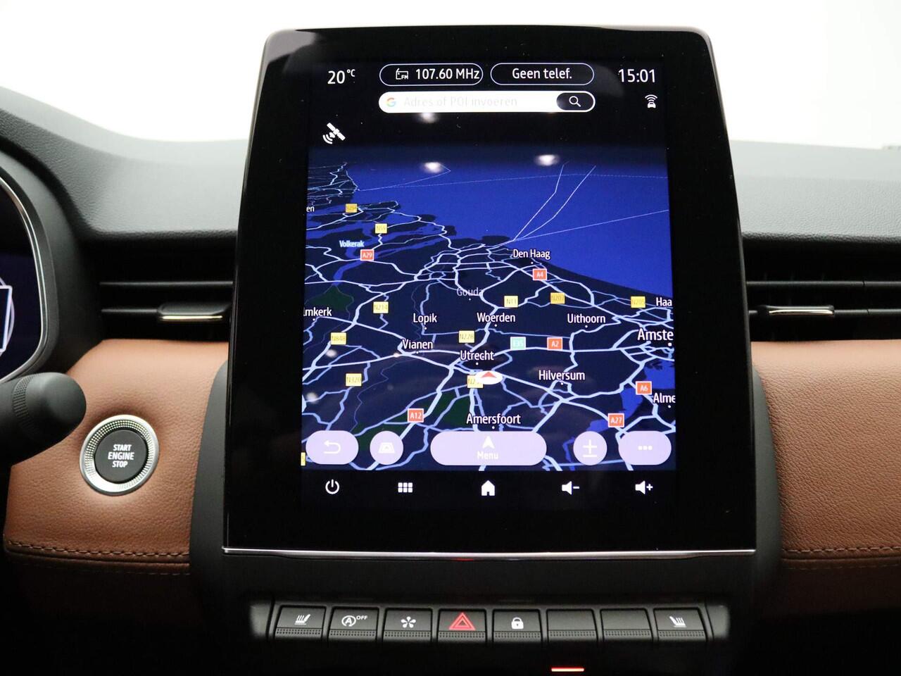 Renault CLIO STAM Limité 75 TCe 90pk #8 van 75 Camera | Leder | 9,3" Navi | 17" Velgen