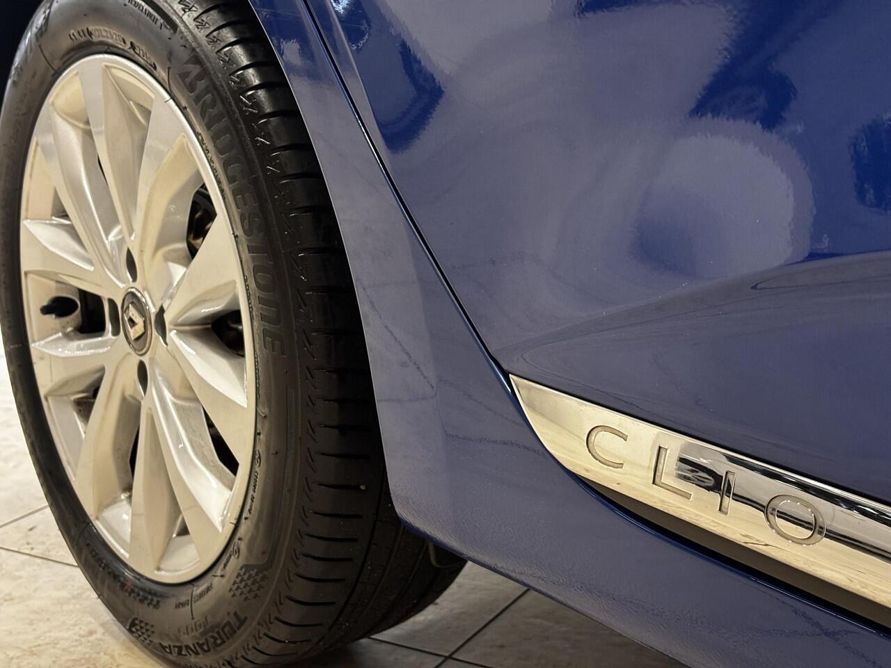 Renault CLIO 1.0 TCe Intens | Climate Control | Navigatie | Camera