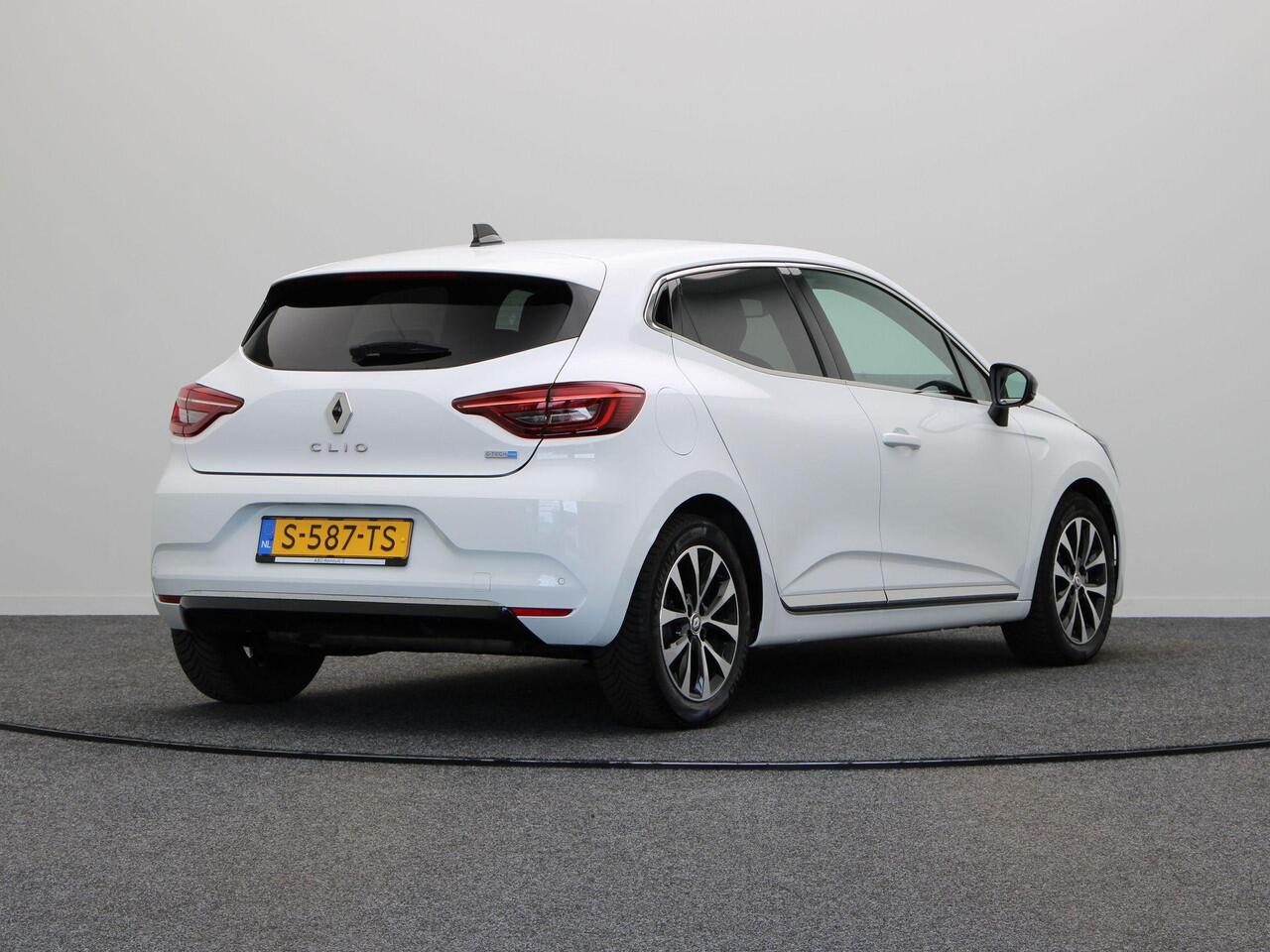Renault CLIO E-Tech Hybrid 145pk Techno | Stoel- en stuurwielverwarming | Dealer onderhouden | Achteruitrijcamera |