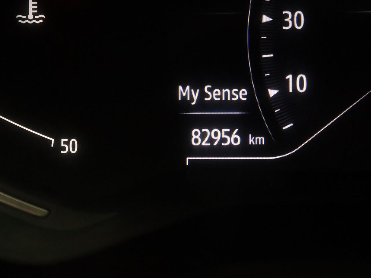 Renault CLIO 100pk TCe Intens Cruise | Climate | Carplay | Parkeersens. achter