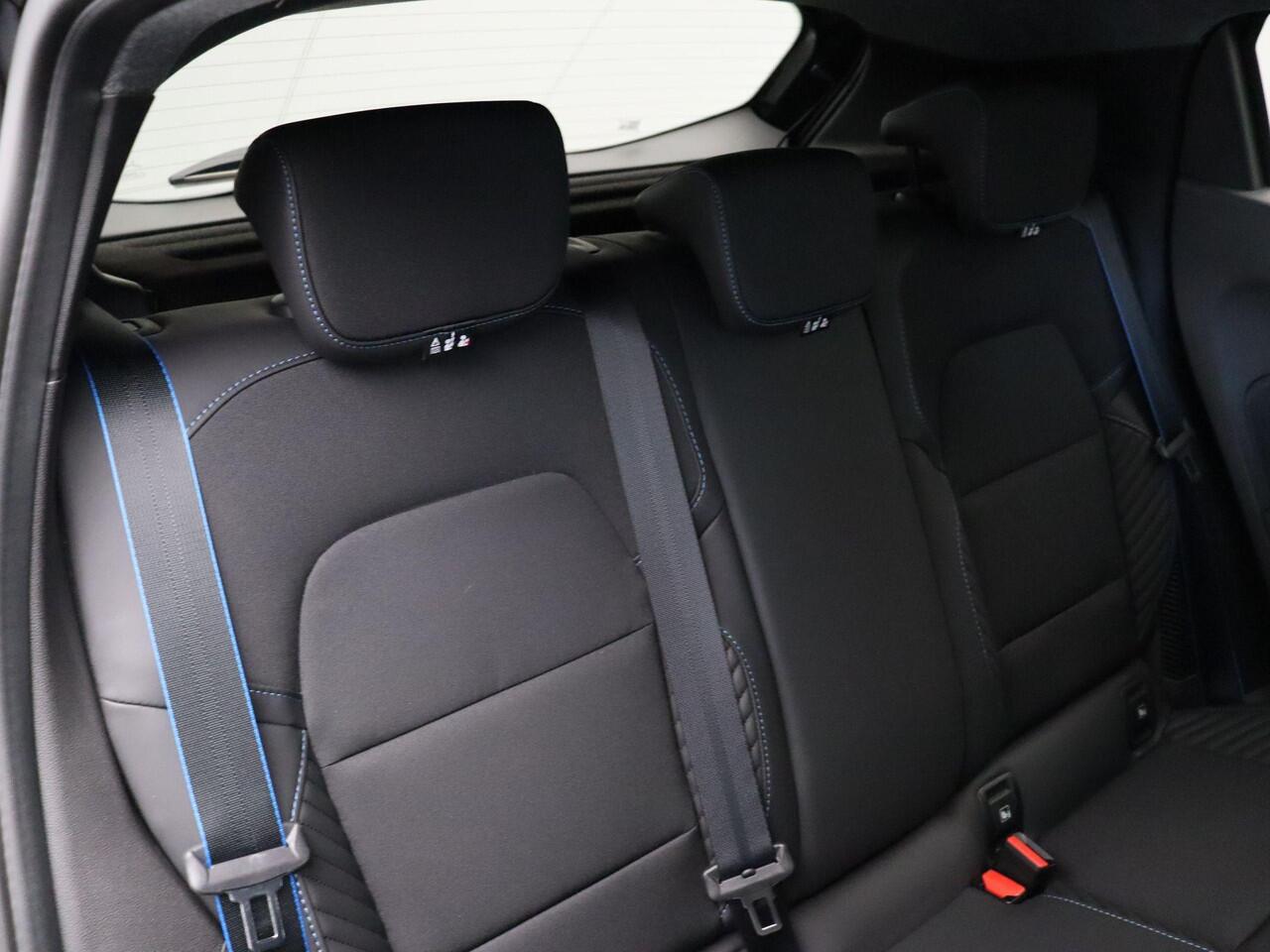 Renault CLIO E-Tech Full Hybrid 145pk esprit Alpine | Adaptieve Cruisecontrol | Achteruitrijcamera | Parkeersensoren voor- en achter | Dode hoek detectie |