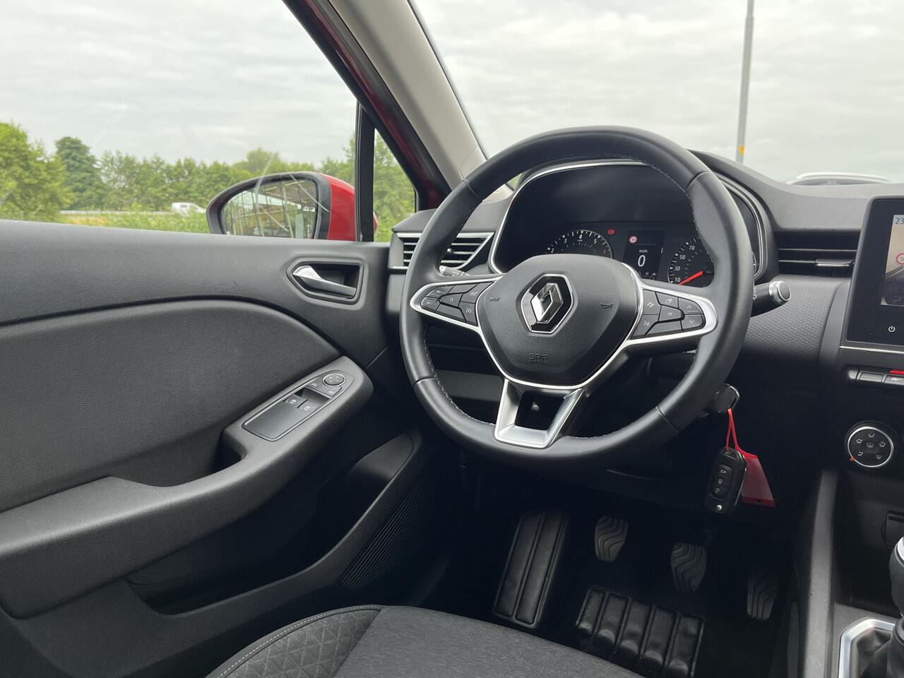 Renault CLIO 1.0 TCe Zen / Airco / Cruise / Applecarplay - Androidauto / DAB /