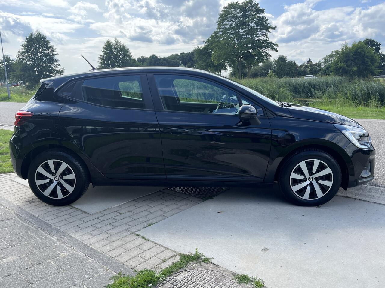 Renault CLIO 1.0 TCe 90 Equilibre / Airco / PDC A / NAP / Cruise / Applecarplay - Androidauto /