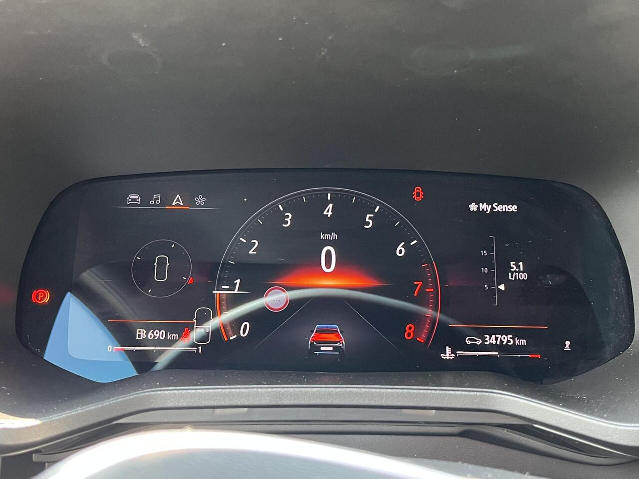 Renault CLIO 1.0 TCe 90 GPF techno | Pack Navigation | Pack Look |