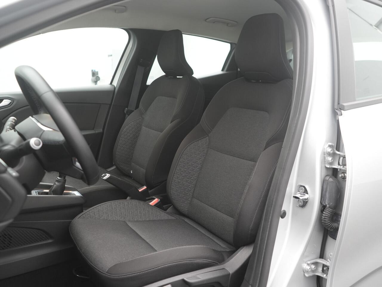 Renault CLIO TCe 100 Zen - Occasion Lease vanaf ¤444 p/m - RIJKLAARPRIJS - 16 inch Lichtmetalen Velgen - Apple Carplay - Android Auto - Navigatie