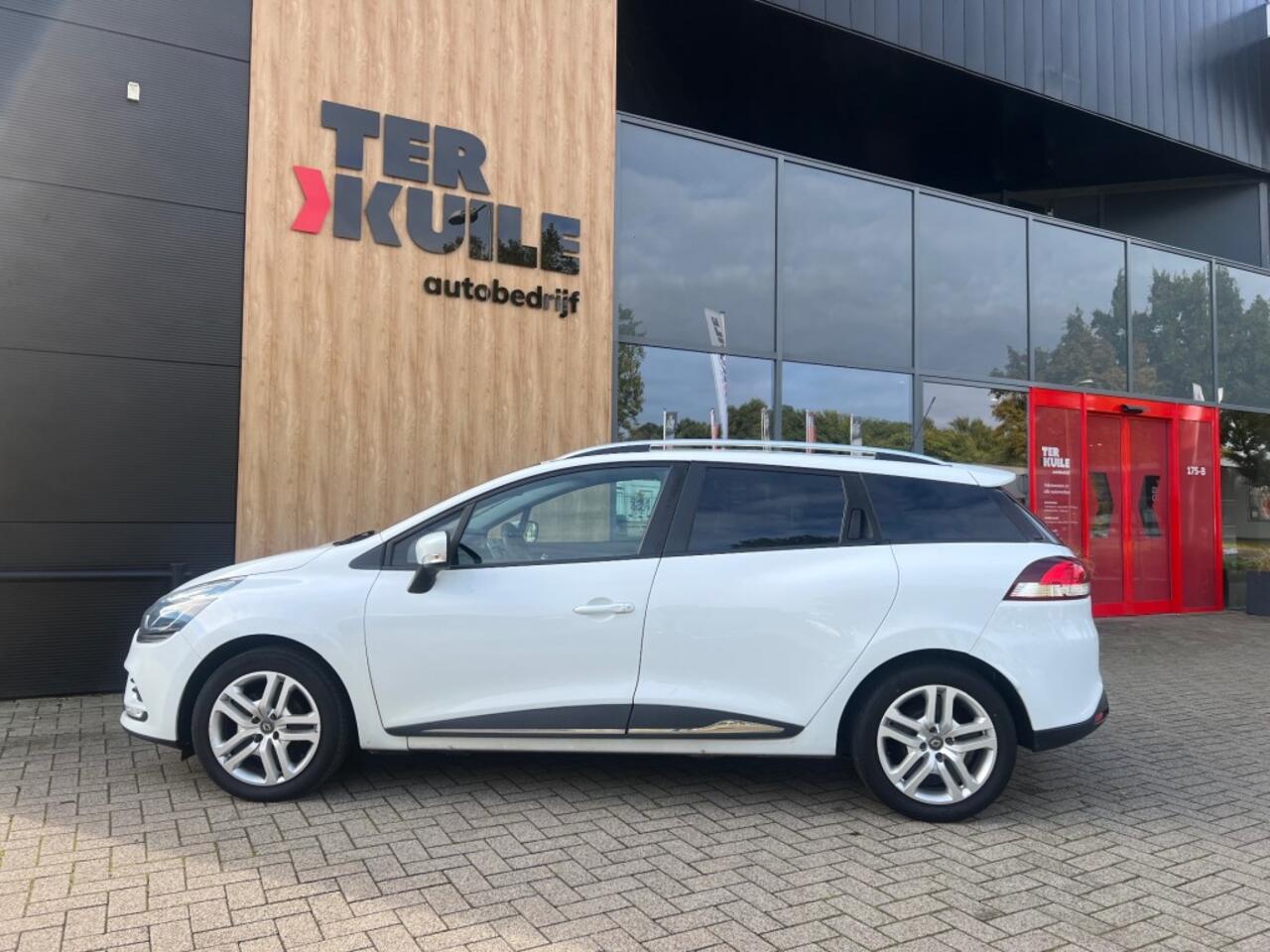 Renault CLIO 0.9 Tce Station 2019 Business Edition.