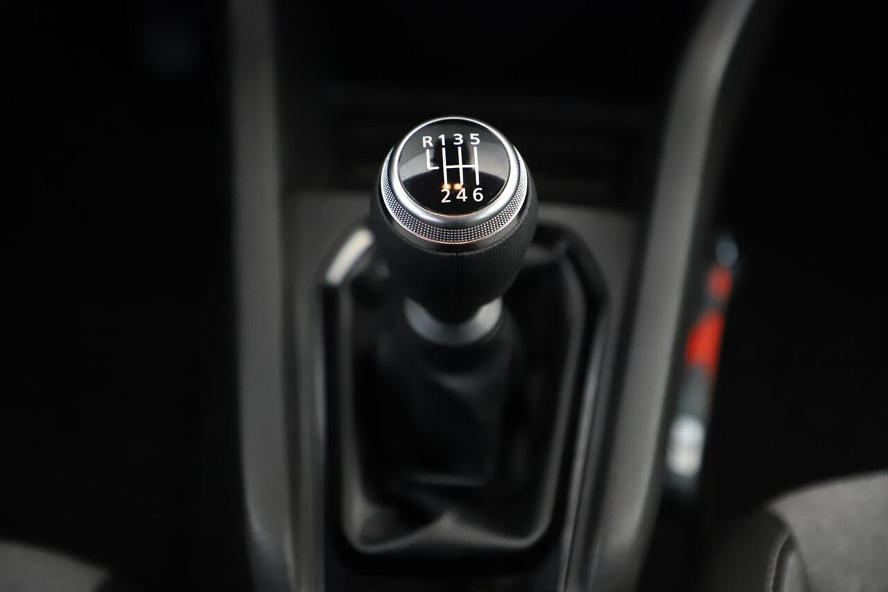 Renault CLIO 1.0 TCe 90 GPF evolution 91PK 6-Bak Full LED Virtual Cockpit Carplay Android/Navigatie Airco Cruise Control Rijstrooksensor Parkeersensor