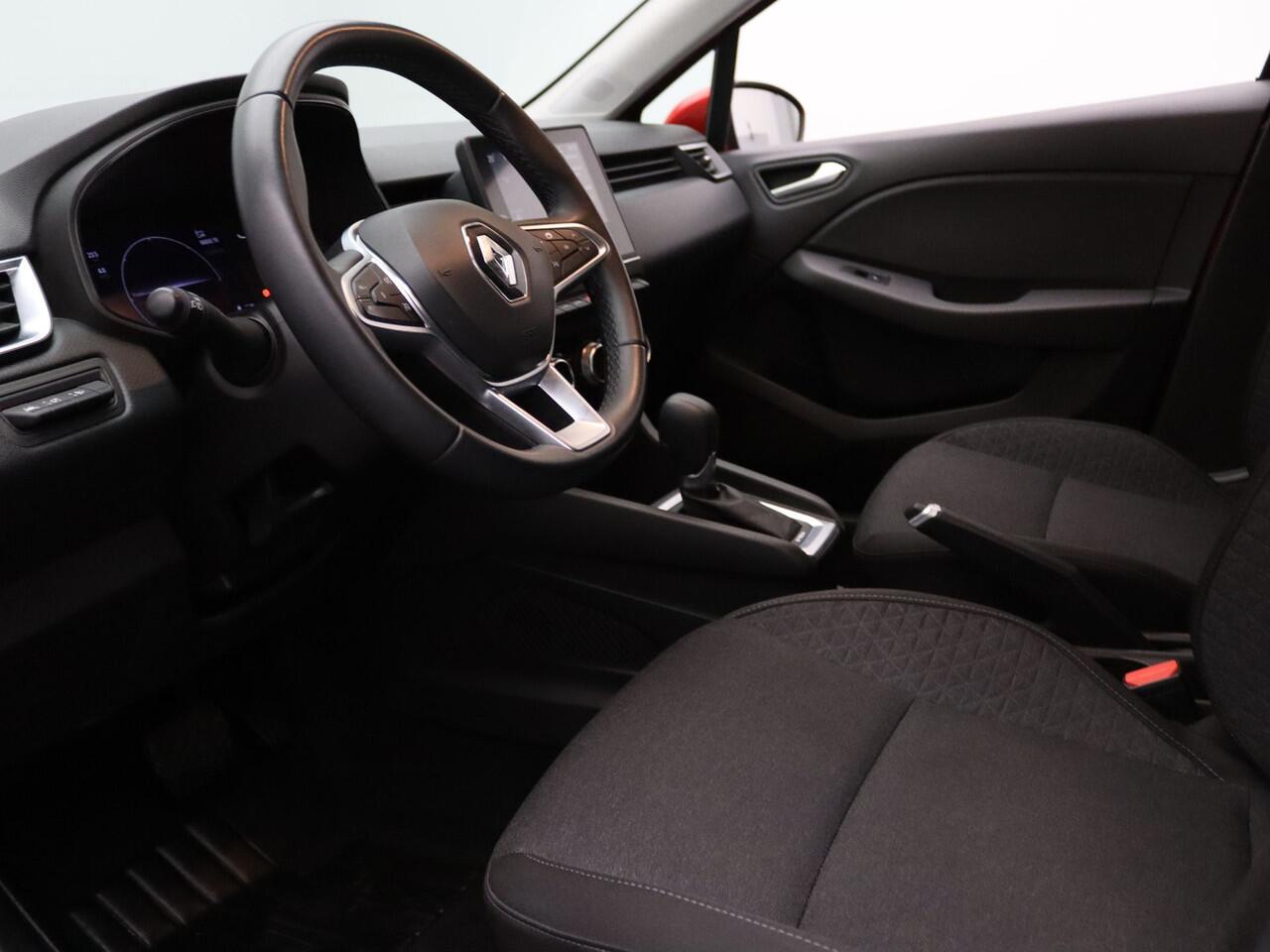 Renault CLIO 140pk E-Tech Hybrid Zen Cruise | Climate | Carplay | Navi | Parkeersens. achter