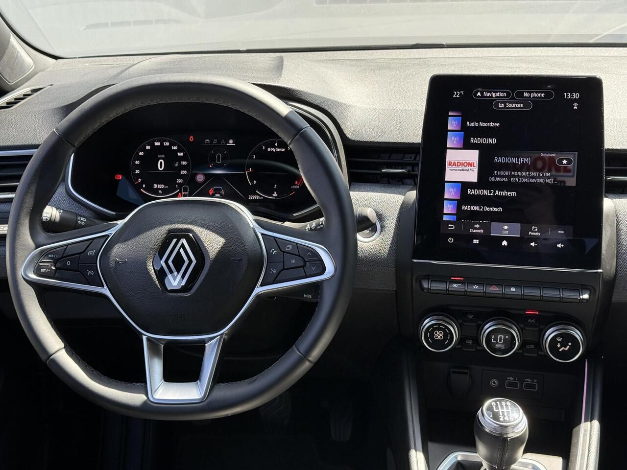 Renault CLIO 1.0 TCe 90 GPF techno | Achteruitrijcamera | Navigatie | 17" Lichtmetalen Velgen | Apple CarPlay / Android Auto |