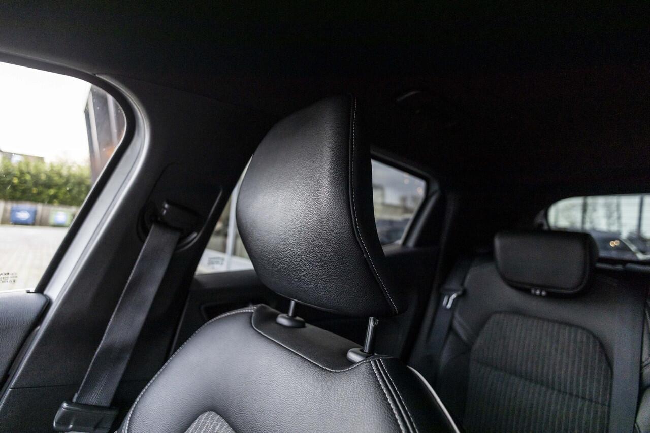 Renault CLIO 1.3 TCe Intens | Automaat | Carplay | LED