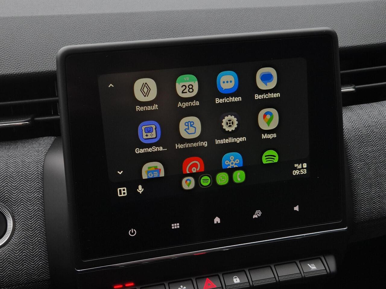 Renault CLIO 1.0 TCe 90 GPF techno Handgeschakeld / Fabrieksgarantie tot 04-2027 / Dealer onderhouden / Pack winter / Achteruitrijcamera / Stuur-en Stoelverwarming / Apple Carplay Android Auto / Navigatie /