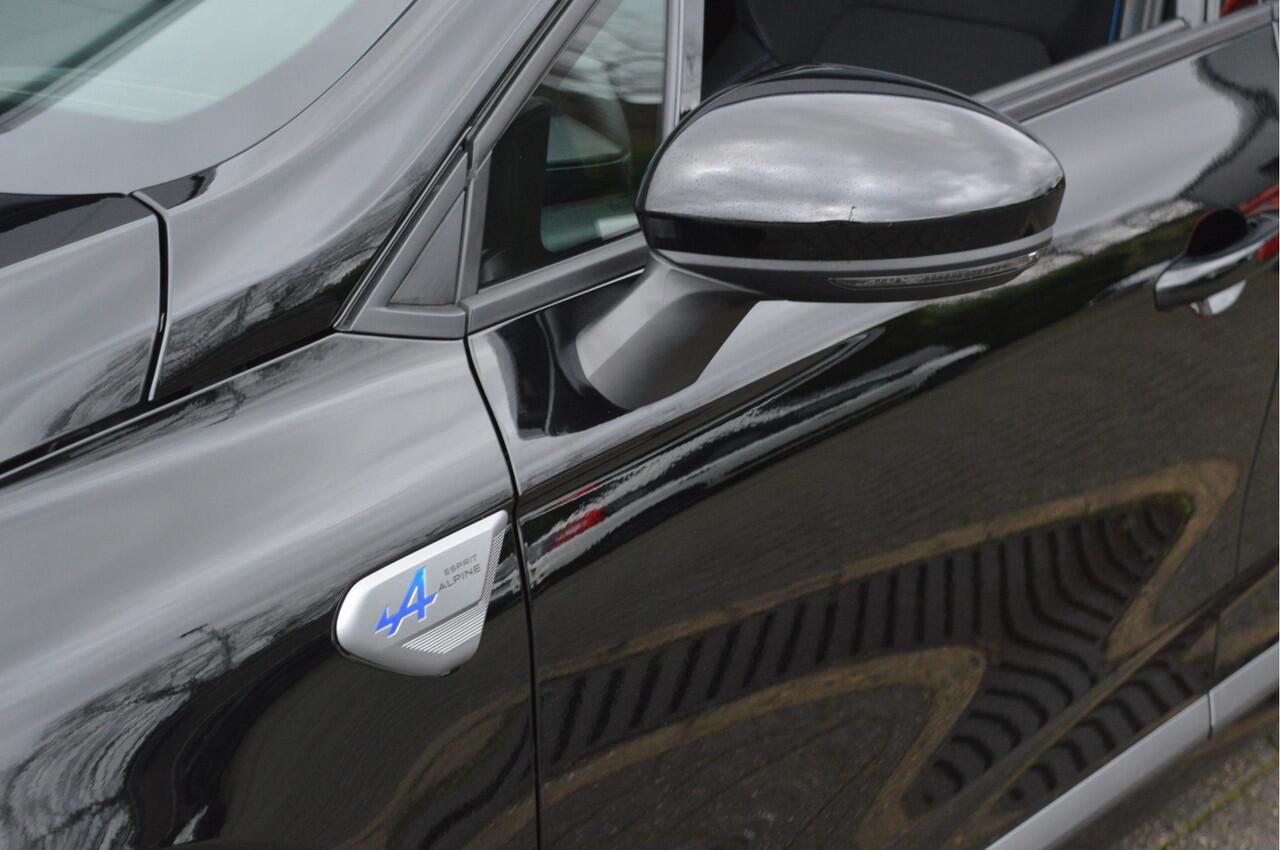 Renault CLIO 1.0 TCe 90 GPF esprit Alpine | Carplay/Trekhaak/Adapt.cc | Met 12 maanden Bovag garantie!