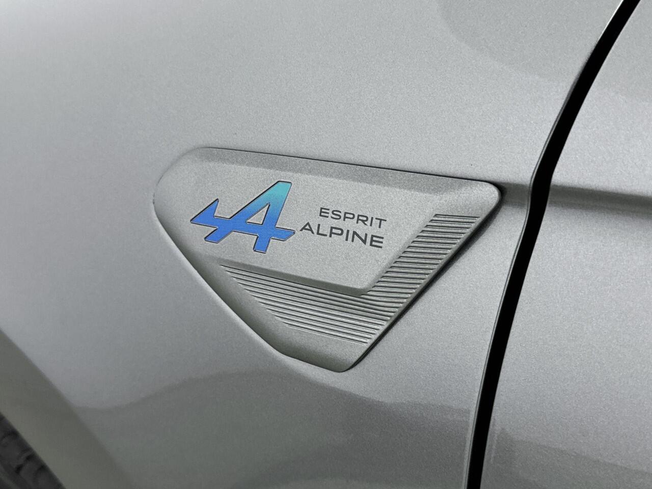 Renault CLIO 1.6 E-Tech Full Hybrid Esprit Alpine 145PK | Automaat | Navigatie 9,3'' | Adaptieve Cruise Control | Sportstoelen | 17'' Inch Velgen | Apple CarPlay & Android Auto