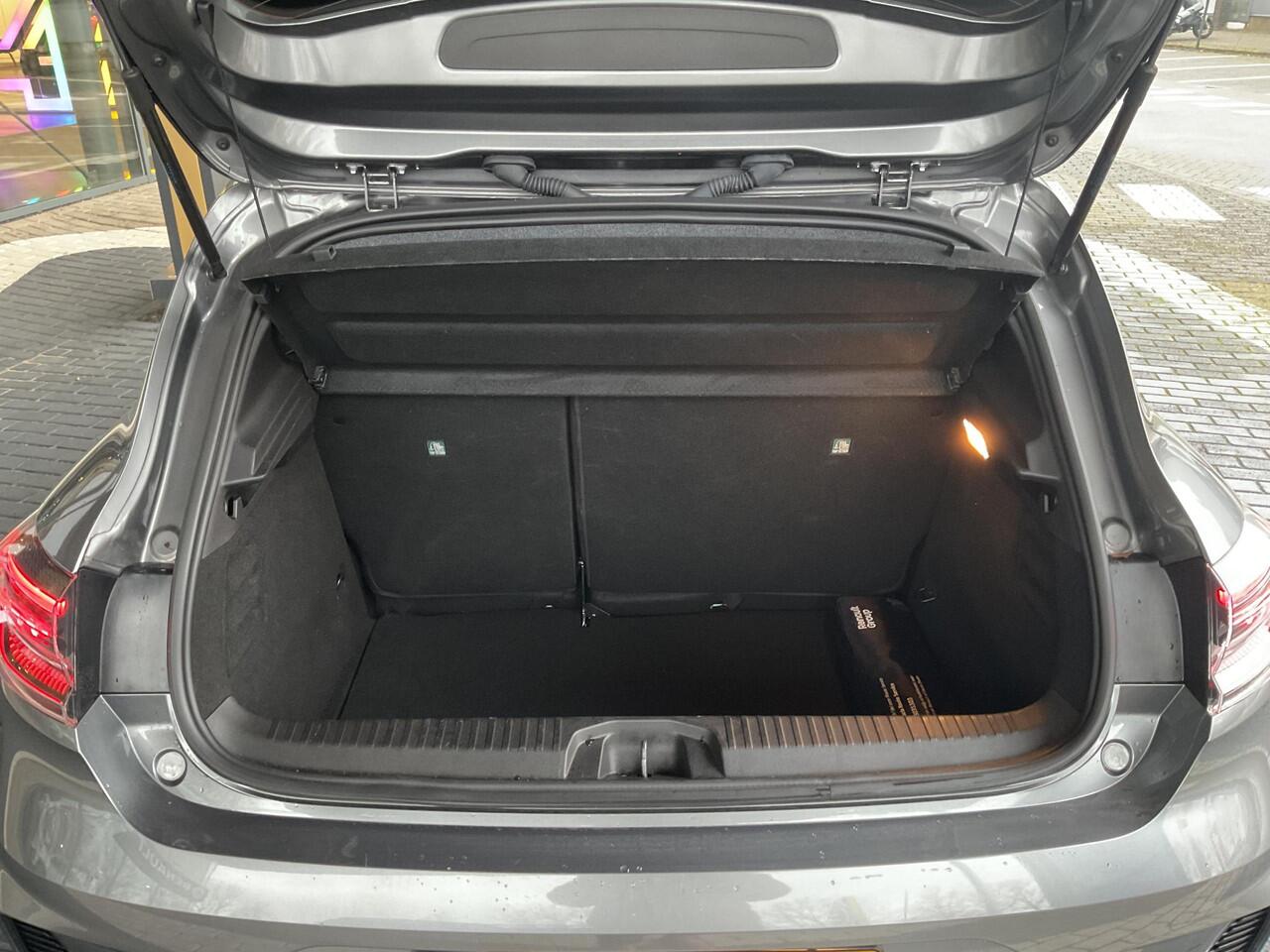 Renault CLIO 1.0 TCe 90 GPF esprit Alpine / Demo Hillegom / Lichtmetalen wielen 17" 'La Fleche met blauwe naafkap' /