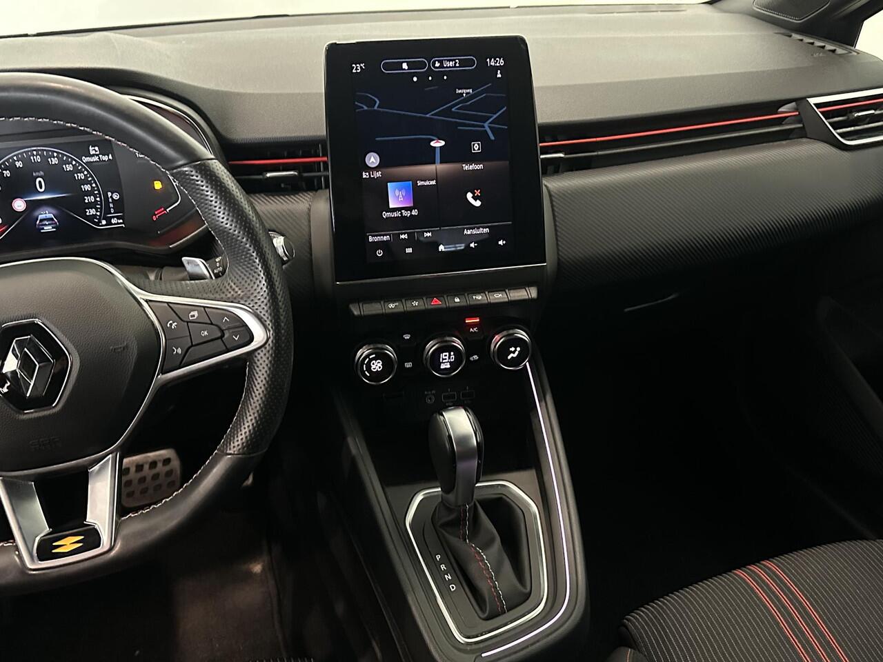 Renault CLIO 1.3 TCe 130 EDC R.S. Line | 360° camera | Navigatie 9,3" | Climate Control | Cruise Control | Lichtmetalen velgen 17" | 1e eigenaar + dealer onderhouden!