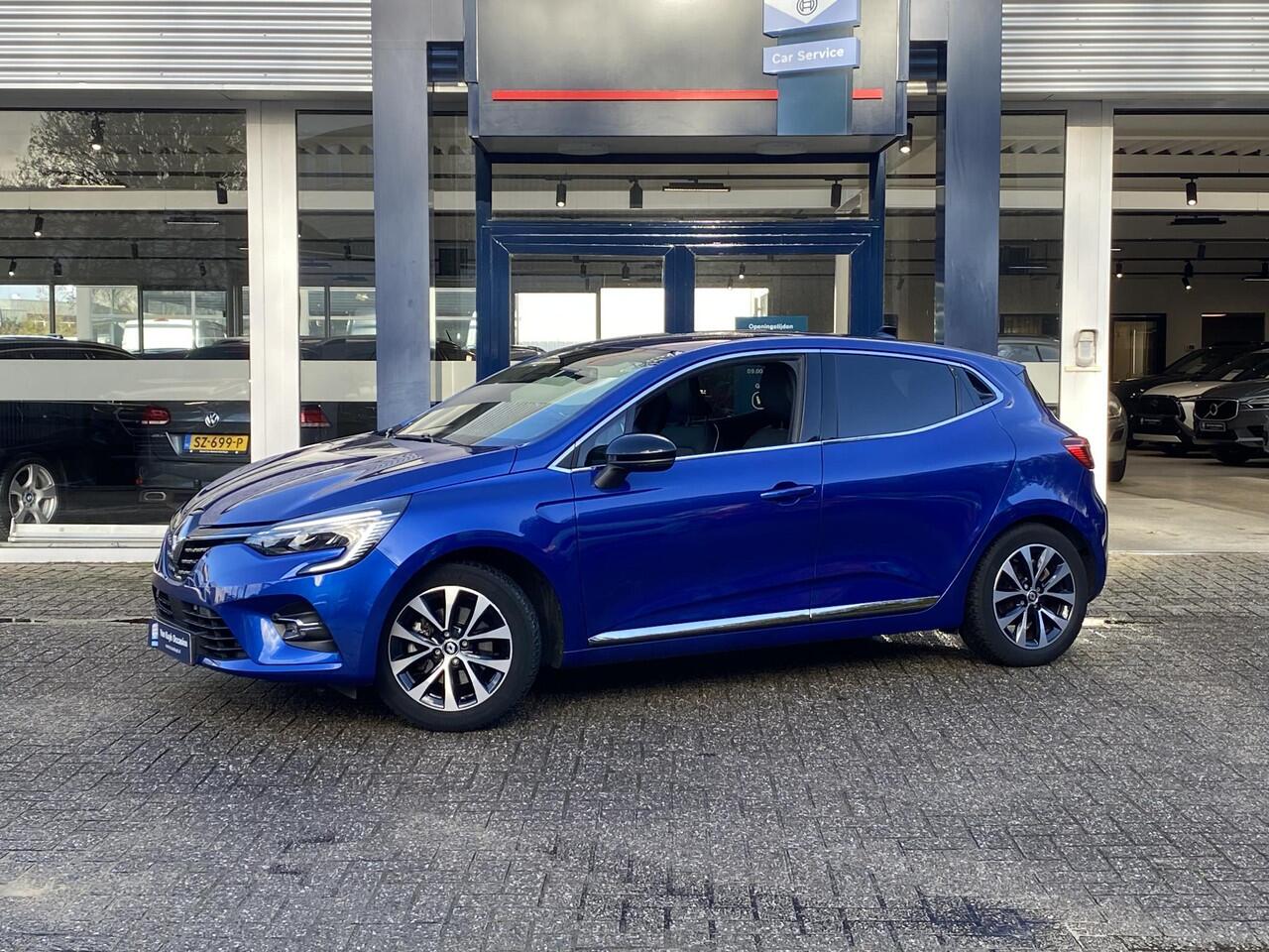 Renault CLIO 1.6 E-Tech Hybrid 145 Techno / Automaat / NL-Auto / 1e-Eigenaar / Dealer-Onderhouden / Cruise-Control / Climate-Control / Trekhaak / LED / Keyless / Apple-Carplay & Android-Auto / Sfeerverlichting / DAB Radio-Bluetooth / Navi / PDC V+A met Camera / 16'' L