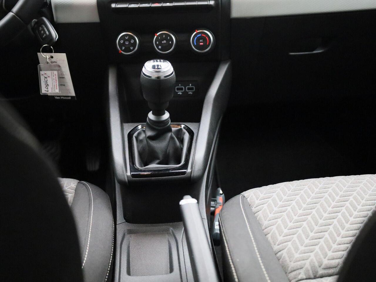 Renault CLIO 1.0 TCe 90 Evolution | Navigatie | Parkeersensoren