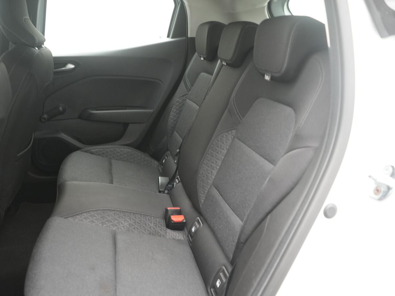 Renault CLIO TCe 100 Zen - Occasion Lease vanaf ¤419 p/m - RIJKLAARPRIJS - 16 inch Lichtmetalen Velgen - Apple Carplay - Android Auto - Navigatie