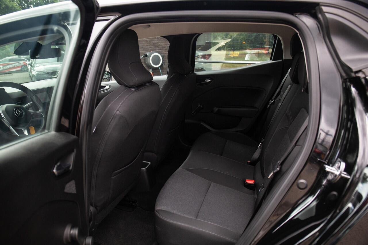 Renault CLIO 1.0 TCe Zen , Cruise control, Navigatie,