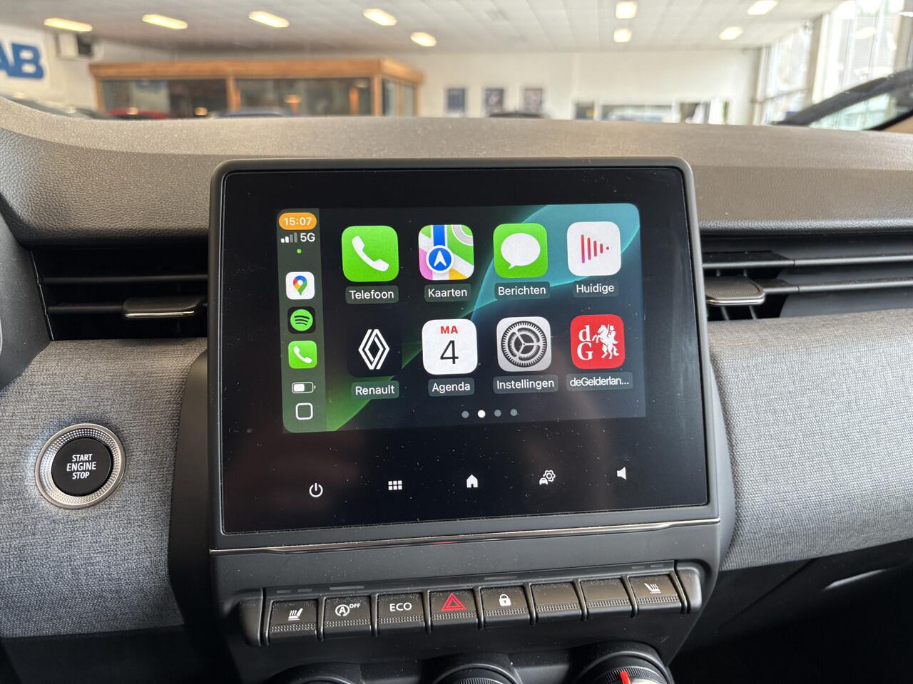 Renault CLIO 1.0 TCe 90 * AUTOMAAT * CAMERA *CARPLAY * PDC * STOELVERW. * KEYLESS