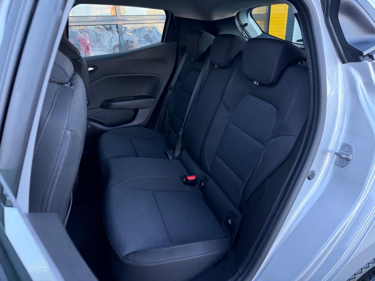 Renault CLIO 1.0 TCe 90 Equilibre Navi Parkeersensoren