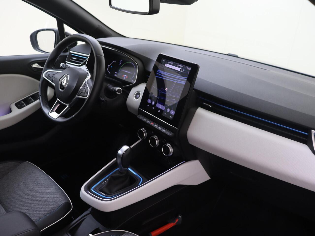 Renault CLIO 1.6 E-Tech Hybrid 140 Serie Limitee E-TECH | Apple Carplay/Android Auto | cruise control | LED koplampen | rijstrooksensor met correctie