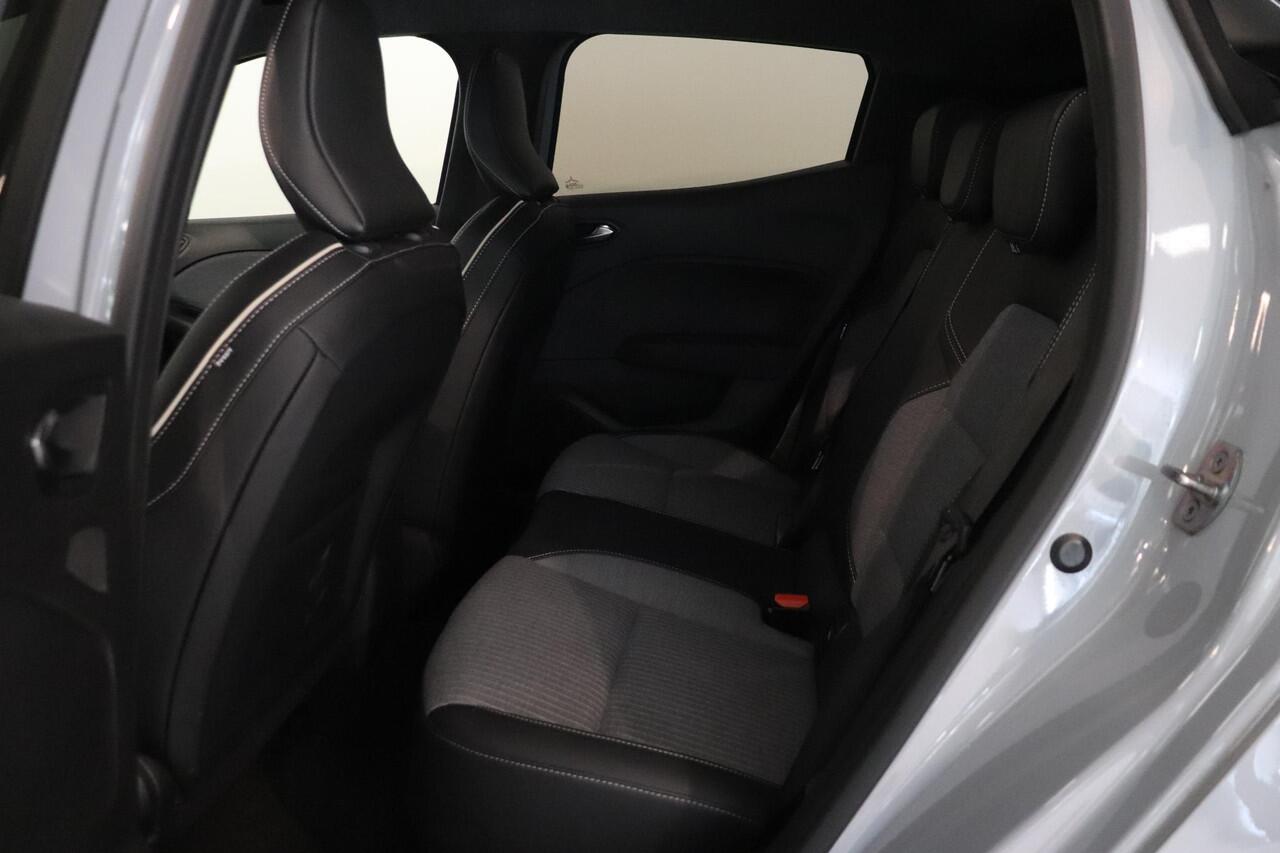 Renault CLIO 1.0 TCe 90 GPF techno | Camera | Navigatie | Climate control | Apple Carplay Android Auto | Pack Look |