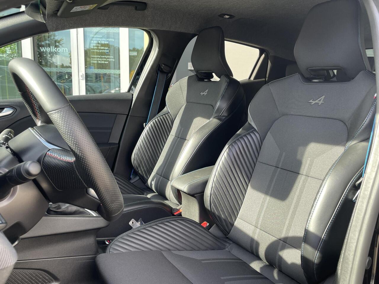 Renault CLIO 1.6 E-Tech Full Hybrid 145 esprit Alpine | Automaat | 360 camera | Climate control |