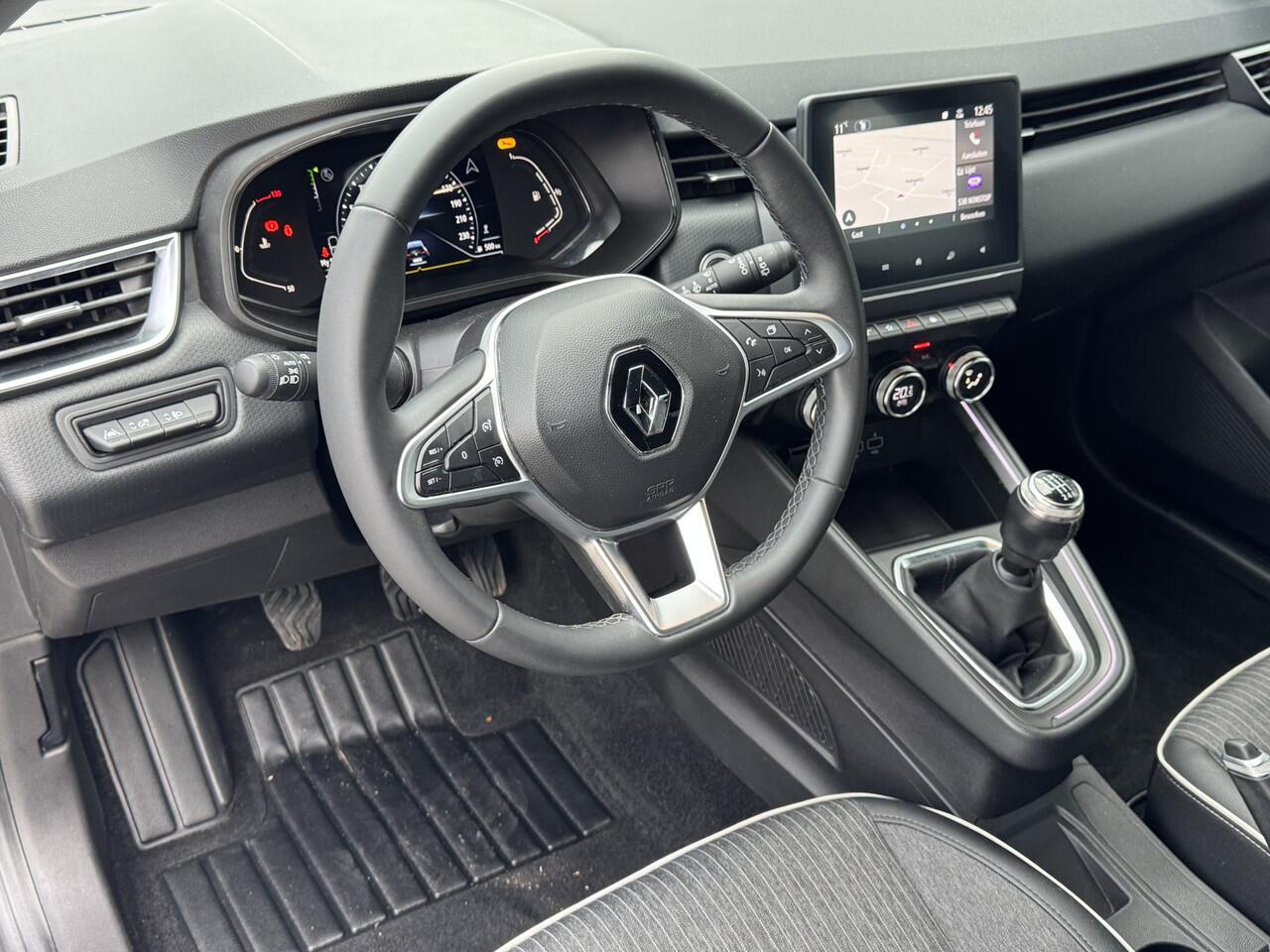 Renault CLIO 1.0 TCe 92pk Intens Navigatie Climate Control LMV LED PDC