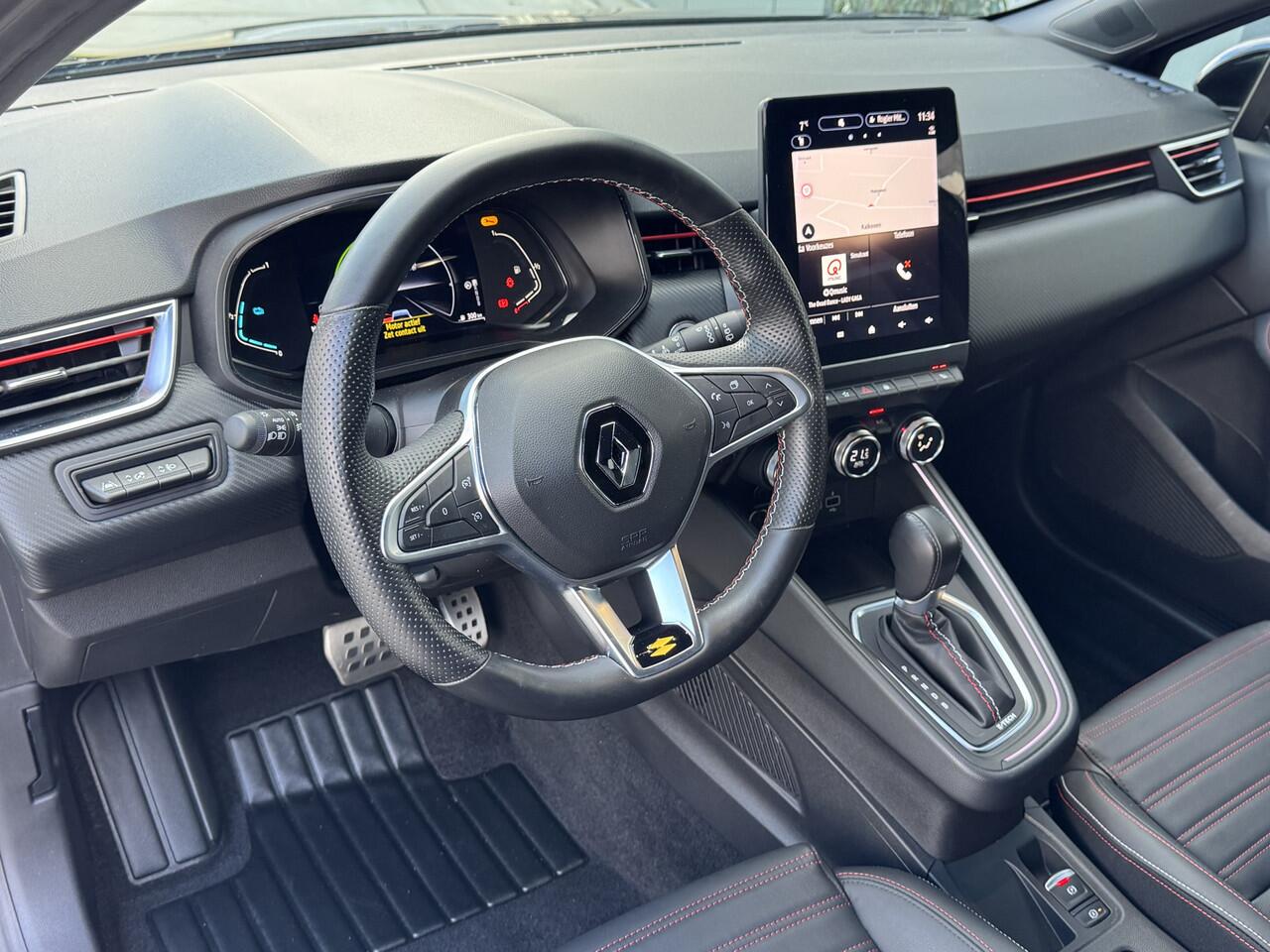 Renault CLIO 1.6 E-Tech Hybrid 140 R.S. Line Automaat Climate Control Camera Winterpakket Pack Vision Leer