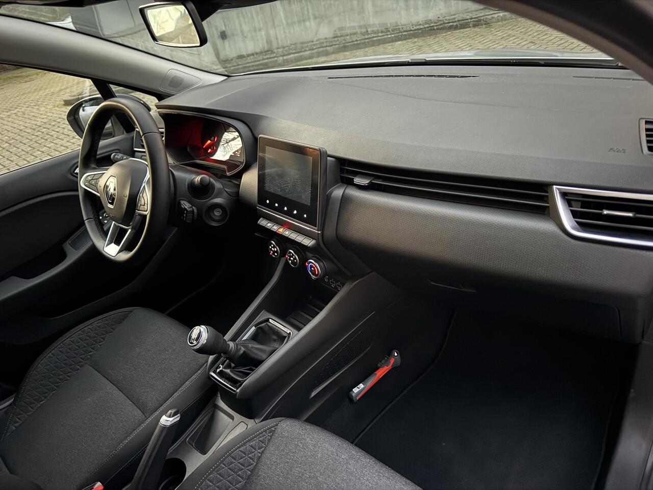 Renault CLIO 1.0 TCe 90 Equilibre 42.000km 2023 1e eigenaar Garantie All-in prijs