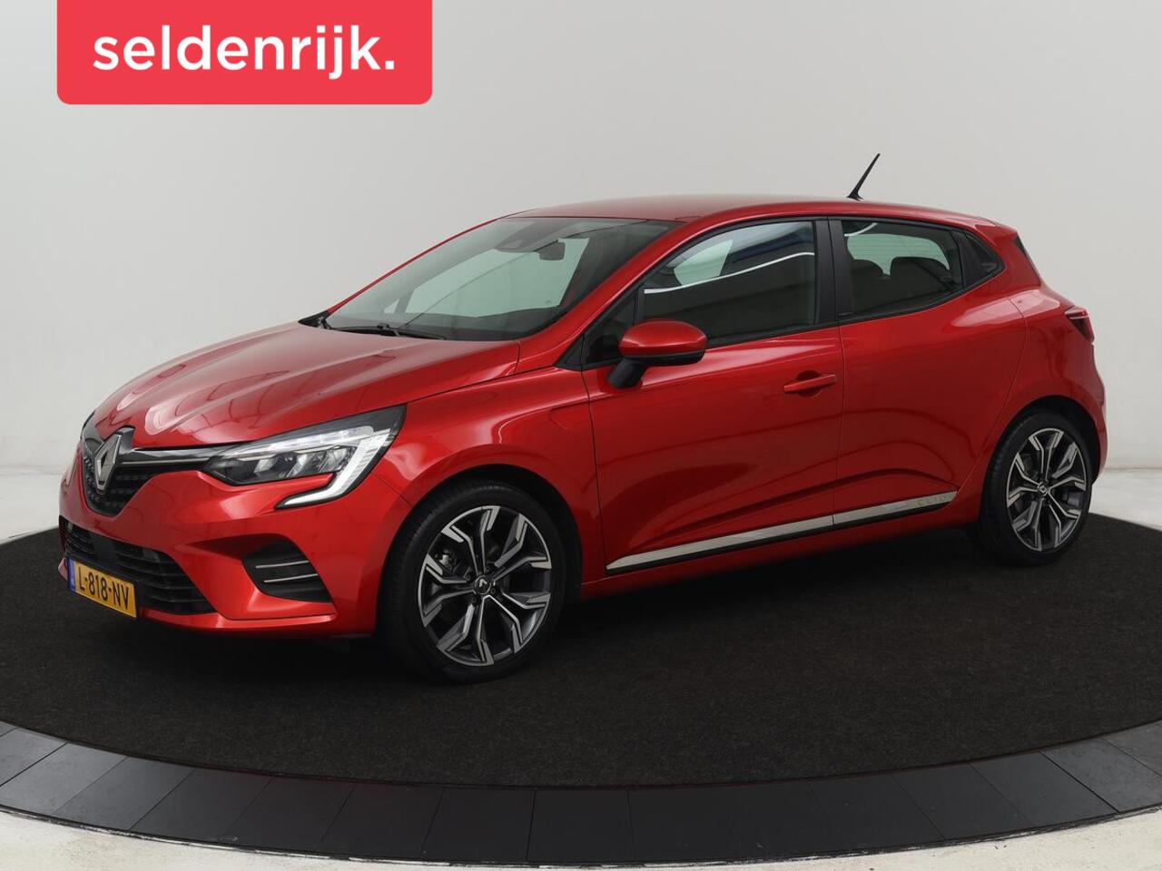 renault-clio-1.6-e-tech-hybrid-140-