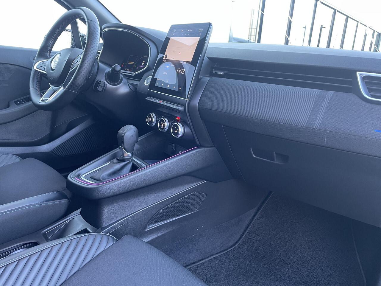 Renault CLIO 1.6 E-Tech Full Hybrid 145 esprit Alpine