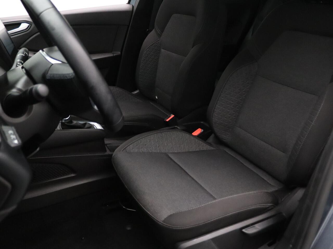 Renault CLIO 140pk E-Tech Hybrid Zen Automaat Cruise | Climate | Carplay | Navi