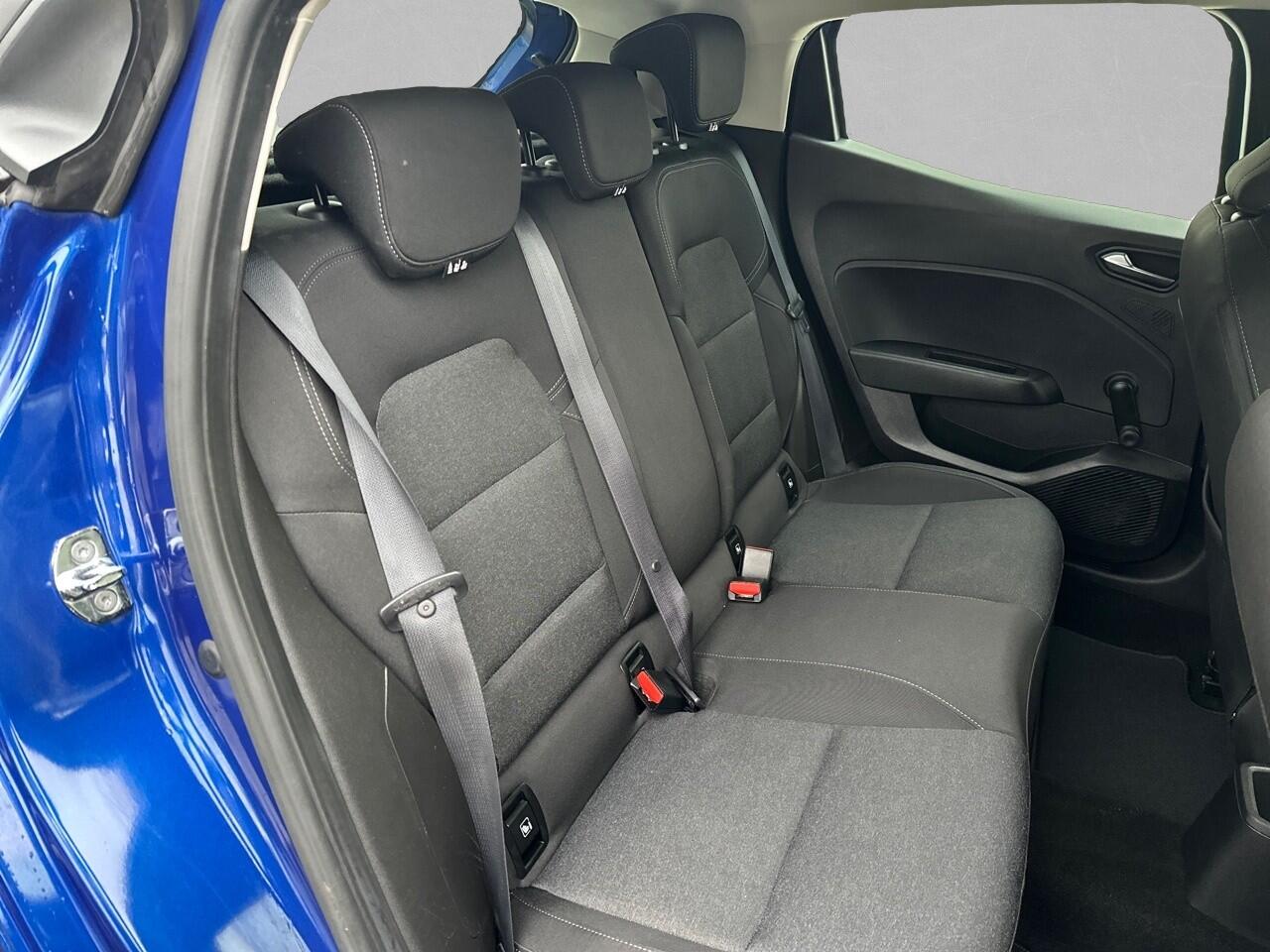 Renault CLIO 1.0 TCe Zen CARPLAY / CRUISE / AIRCO