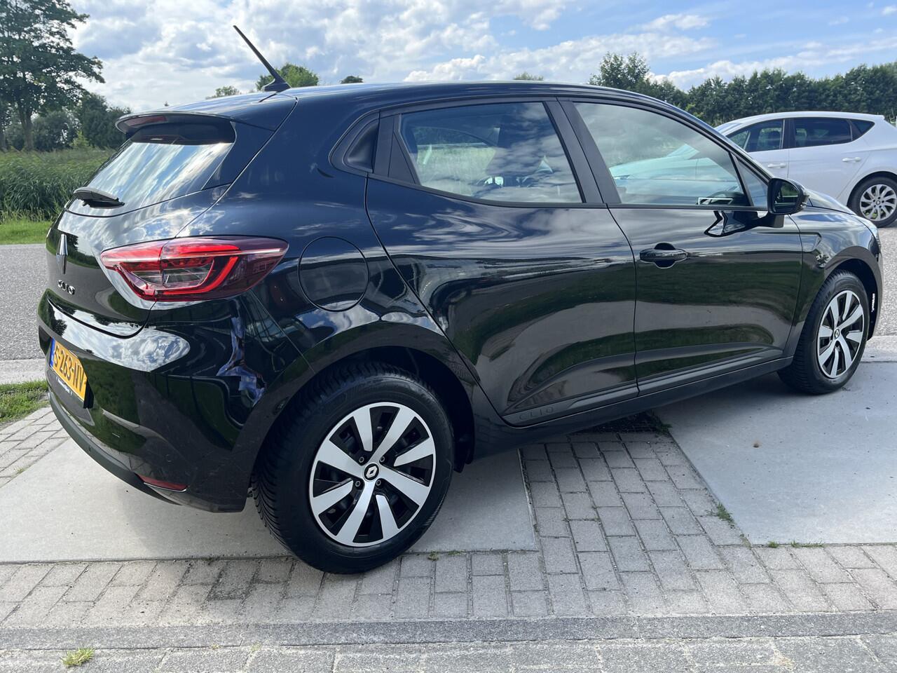 Renault CLIO 1.0 TCe 90 Equilibre / Airco / PDC A / NAP / Cruise / Applecarplay - Androidauto /