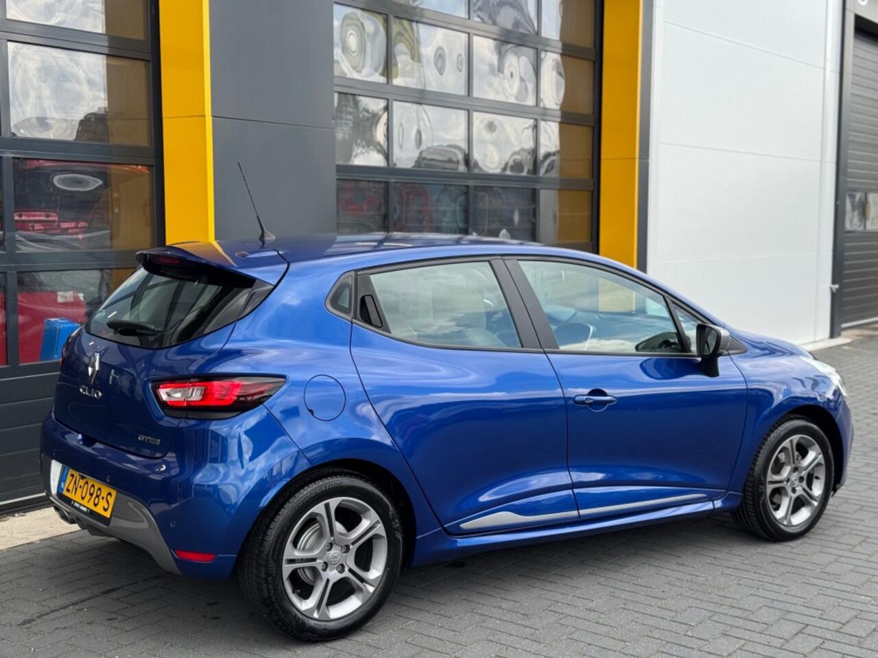 Renault CLIO TCe 90 GT-line Intens Leer Camera Unieke Auto