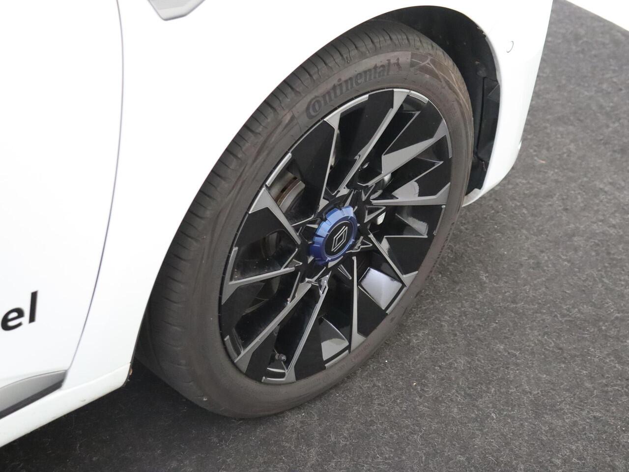 Renault CLIO 1.6 E-Tech Full Hybrid 145 PK esprit Alpine | Pack Premium Sound BOSE | Pack Winter | Pack City Premium | Lichtemaal 17 inch