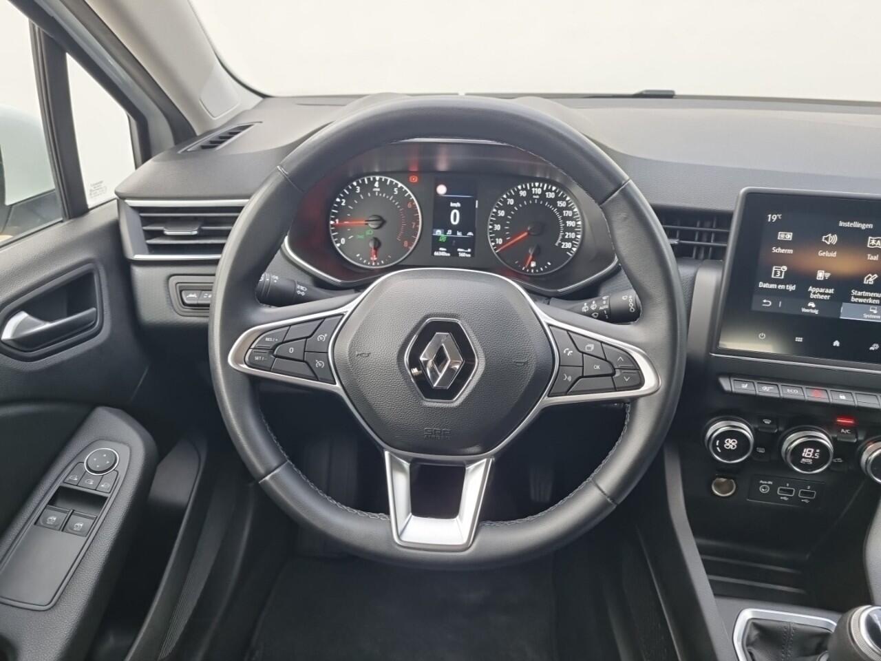 Renault CLIO 1.0 TCe Zen 100PK NAVI / ECC / STOELVERW / CRUISE