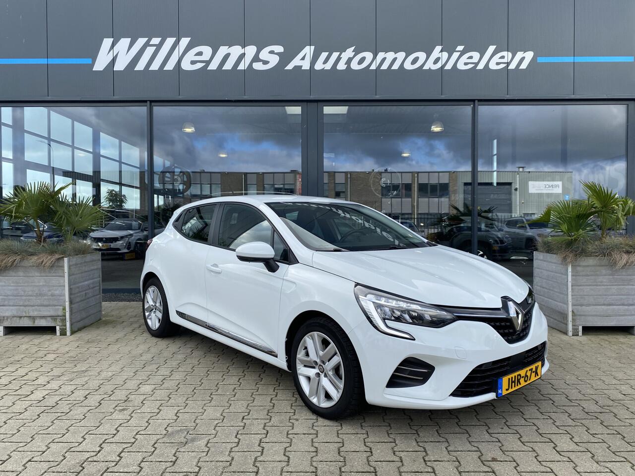 Renault CLIO 1.6 E-Tech Hybrid 140 Business Zen App Connect, Cruise Control & Climate Control