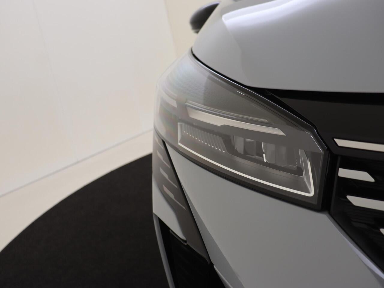 Renault CLIO 1.6 E-Tech Full Hybrid 145 techno | Camera / Airco / LM Velgen