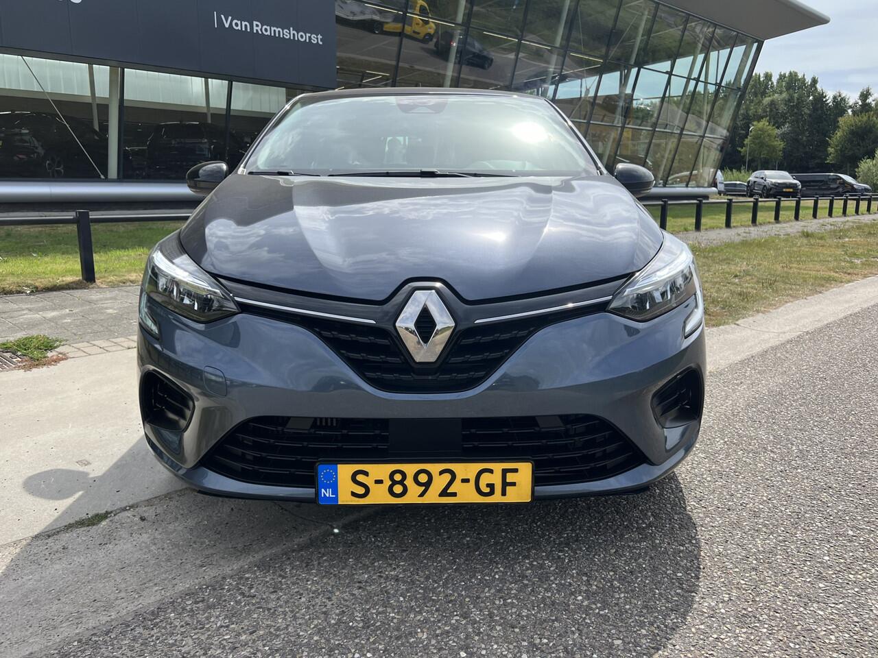 Renault CLIO 1.0 TCe 90 Equilibre / Airco / Parkeersensor Achter / Applecarplay - Androidauto / 6 Bak /