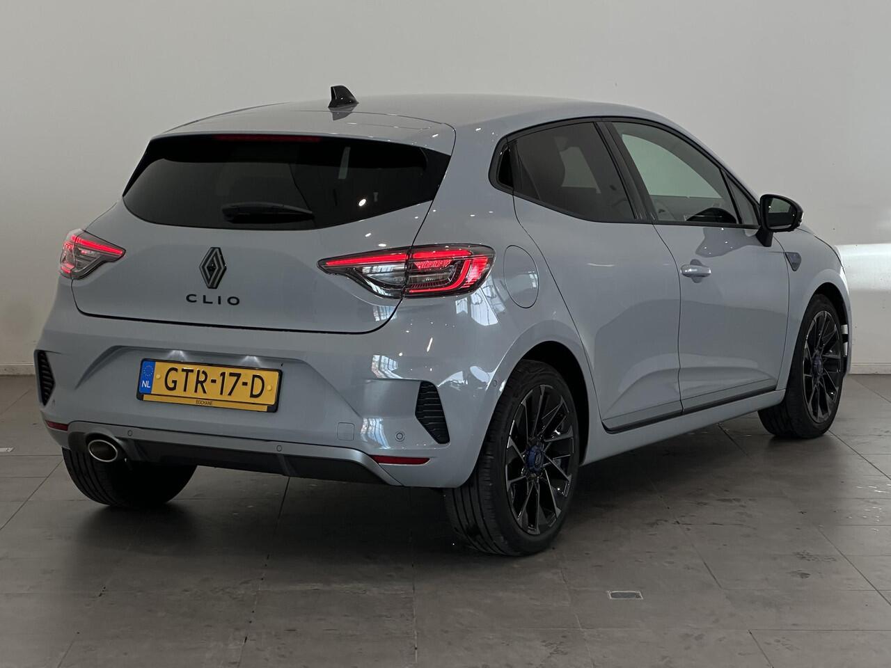Renault CLIO 1.0 TCe 90 Esprit Alpine | BOSE | 360° camera | Lichtmetalen velgen 17" | Apple Carplay/Android Auto