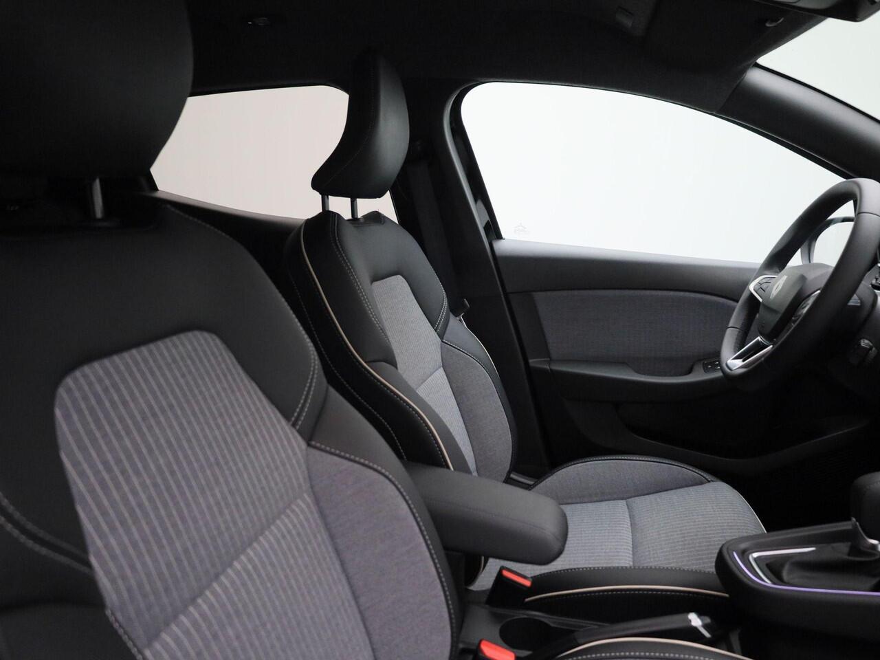 Renault CLIO E-Tech Full Hybrid 145 techno | Automaat | Navigatie | Achteruitrijcamera